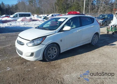 2013 Hyundai Accent Gs z USA, uszkodzony, nr VIN KMHCT5AE2DU116029